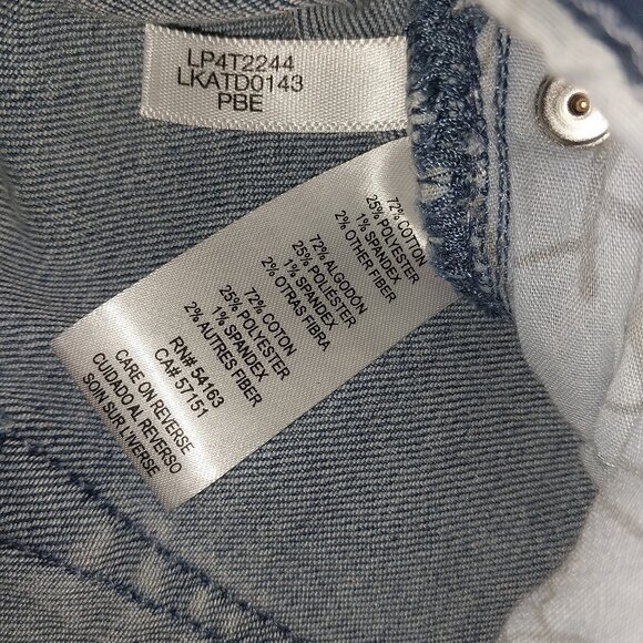 New With Tags Karl Lagerfeld Paris Plus Size 18W Chain Trim Flare Women's Jeans - Picture 6 of 6